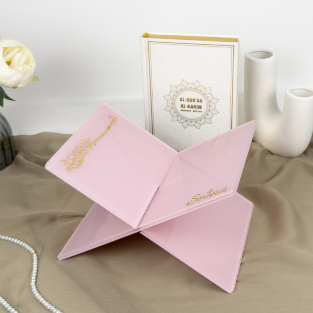 Personalisierter Koranhalter in Rosa – Ein aufmerksames Geschenk für jedes islamische Ereignis | Ramadan, Eid, Umrah, Hadsch, muslimisches Hochzeitsgeschenk
