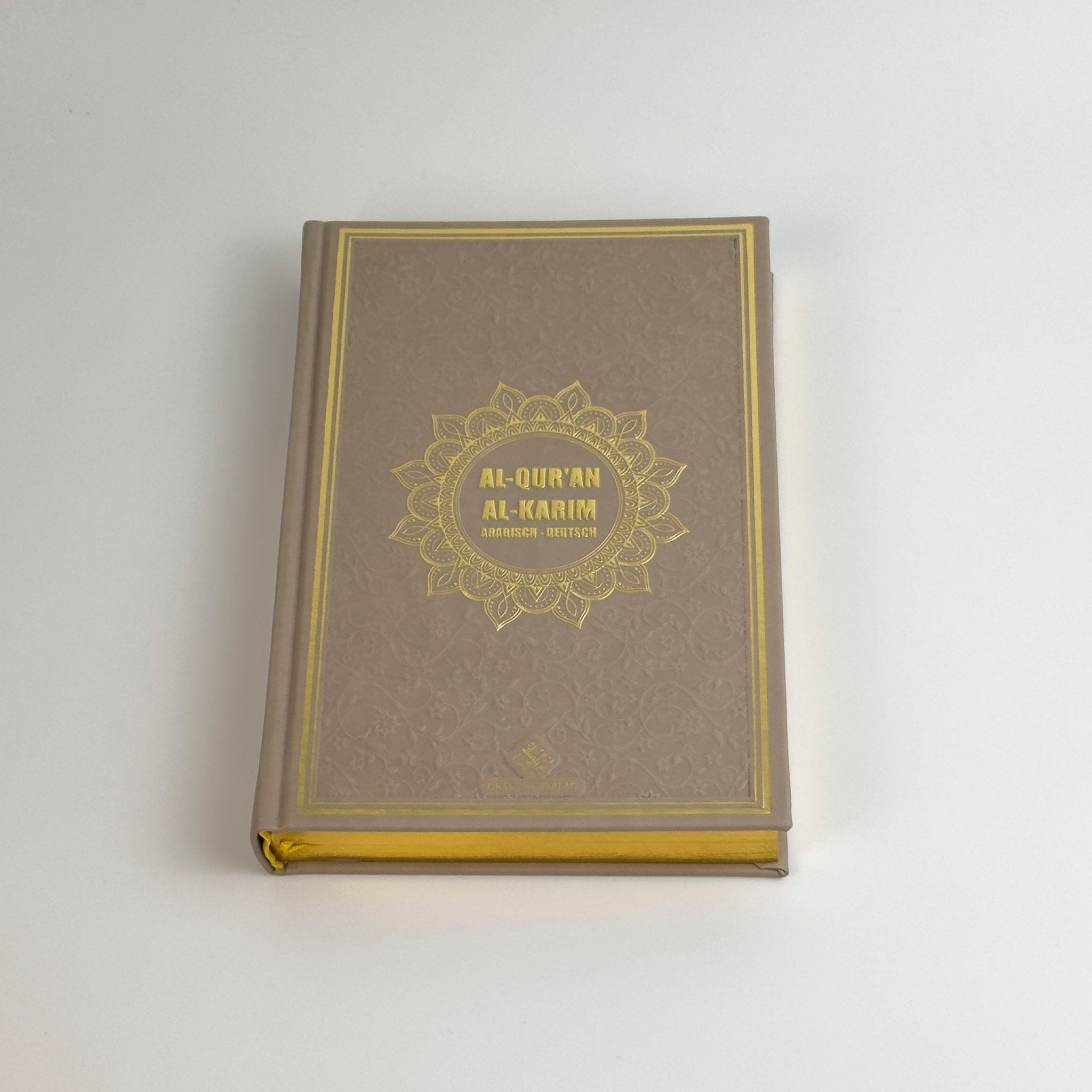 Dunkelbeige Quran Deutsch Arabisch – Extra Dicke Bubenheim Edition, QR - Code, Frank Bubenheim | Hardcover, Goldschnitt Prägung - The Art of Deen