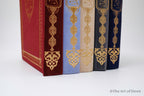 Elegant Velvet Qur’an with Gold Embroidery – Arabic Uthmani Script Edition (14×20 cm) - The Art of Deen