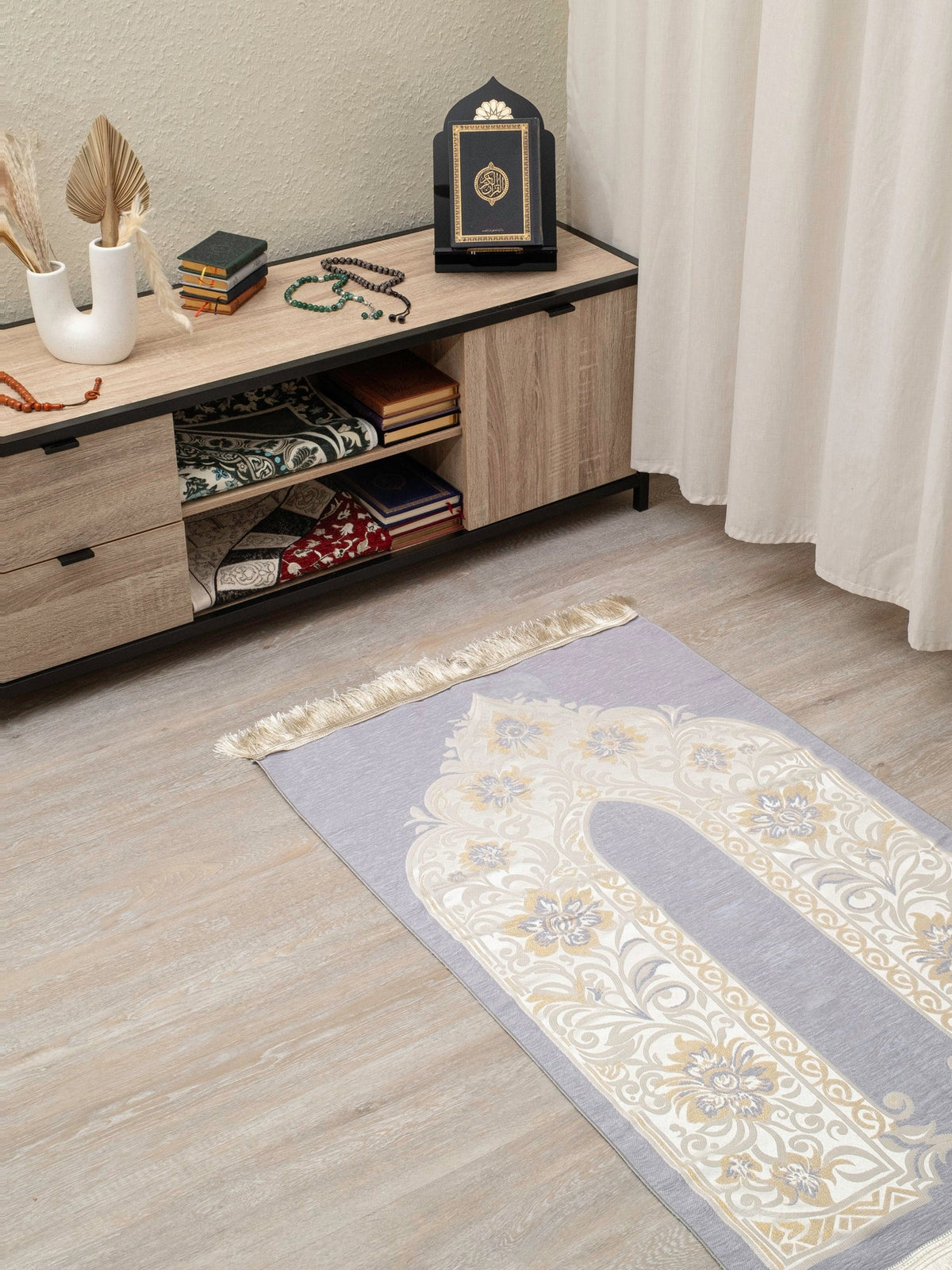 Gory Majestic Bloom Prayer Mat | Jacquard - Woven Soft Acrylic Blend | Elegant Floral Arch Design - The Art of Deen