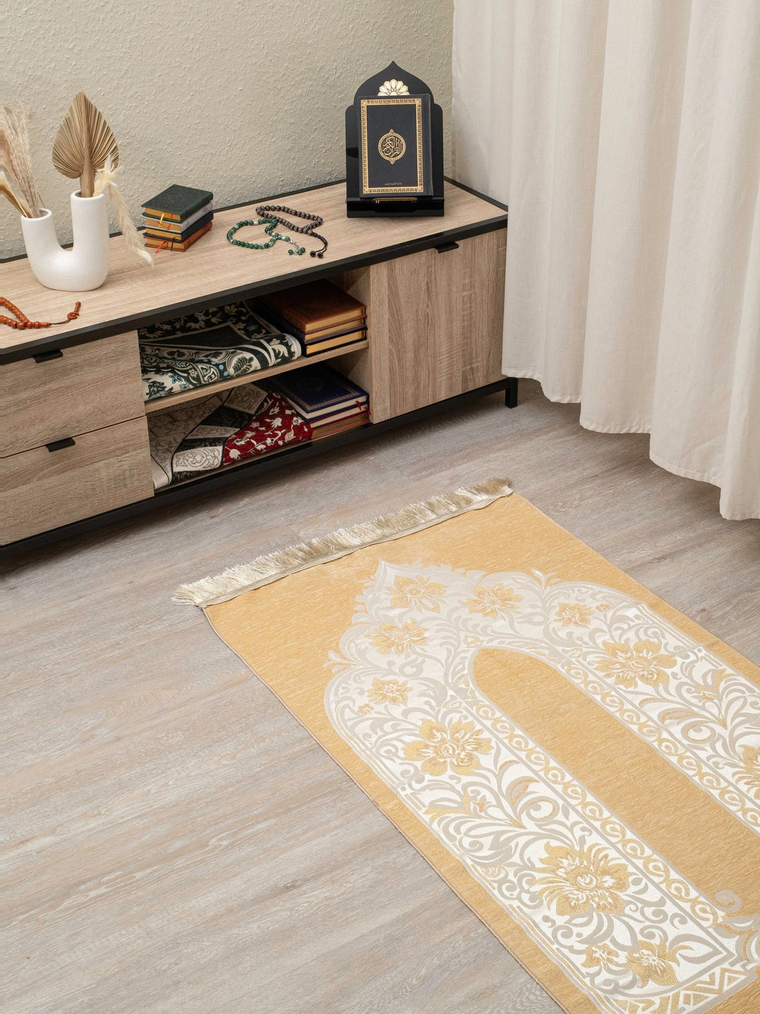 Gory Majestic Bloom Prayer Mat | Jacquard - Woven Soft Acrylic Blend | Elegant Floral Arch Design - The Art of Deen