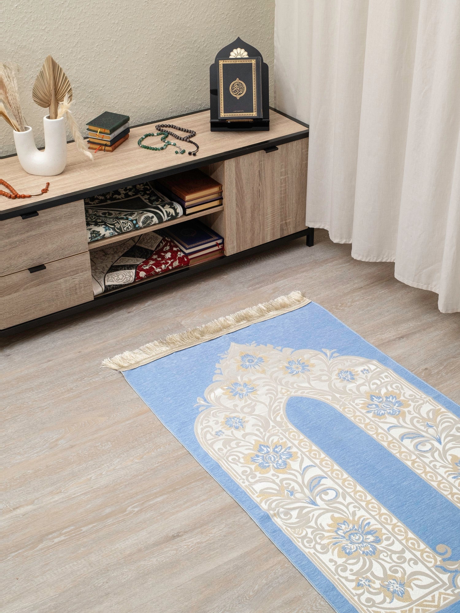 Gory Majestic Bloom Prayer Mat | Jacquard - Woven Soft Acrylic Blend | Elegant Floral Arch Design - The Art of Deen