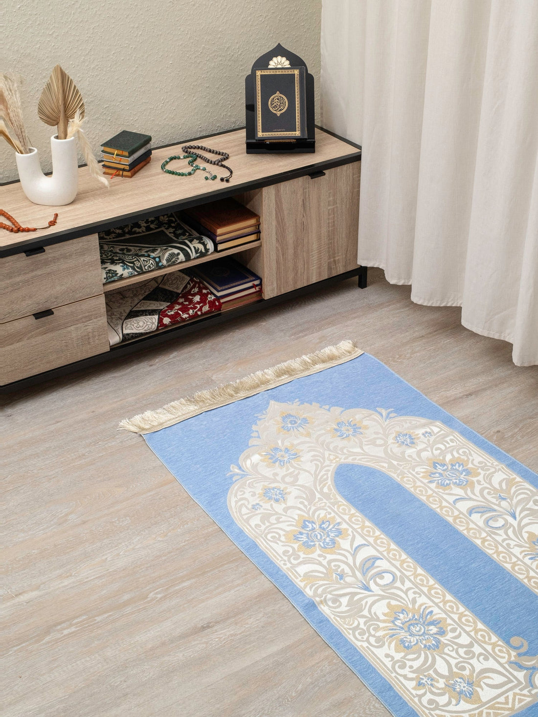 Gory Majestic Bloom Prayer Mat | Jacquard - Woven Soft Acrylic Blend | Elegant Floral Arch Design - The Art of Deen