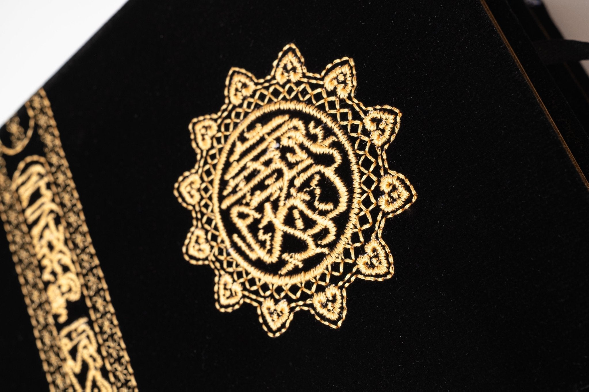 Kaaba - Inspired Velvet Qur’an with Gold Embroidery - The Art of Deen