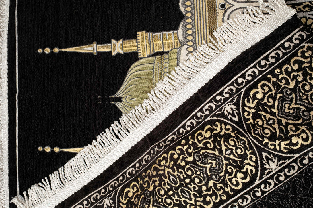 Kaaba Padded Prayer Mat — Premium Velvet Sejadah | Extra Comfort for Seniors & Sensitive Knees | Removable Cushion - The Art of Deen