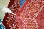 Mihrab Prayer Rug with Light Padding – Luxury Silk - Look Islamic Prayer Mat - The Art of Deen