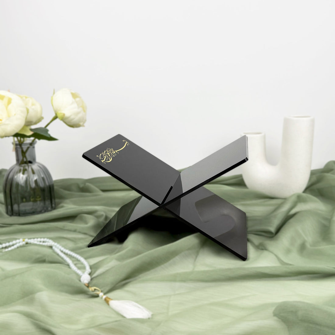 Personalized Black Quran Holder – A Thoughtful Gift for Any Islamic Event | Ramadan, Eid, Umrah, Hajj, Muslim Wedding Gift - The Art of Deen