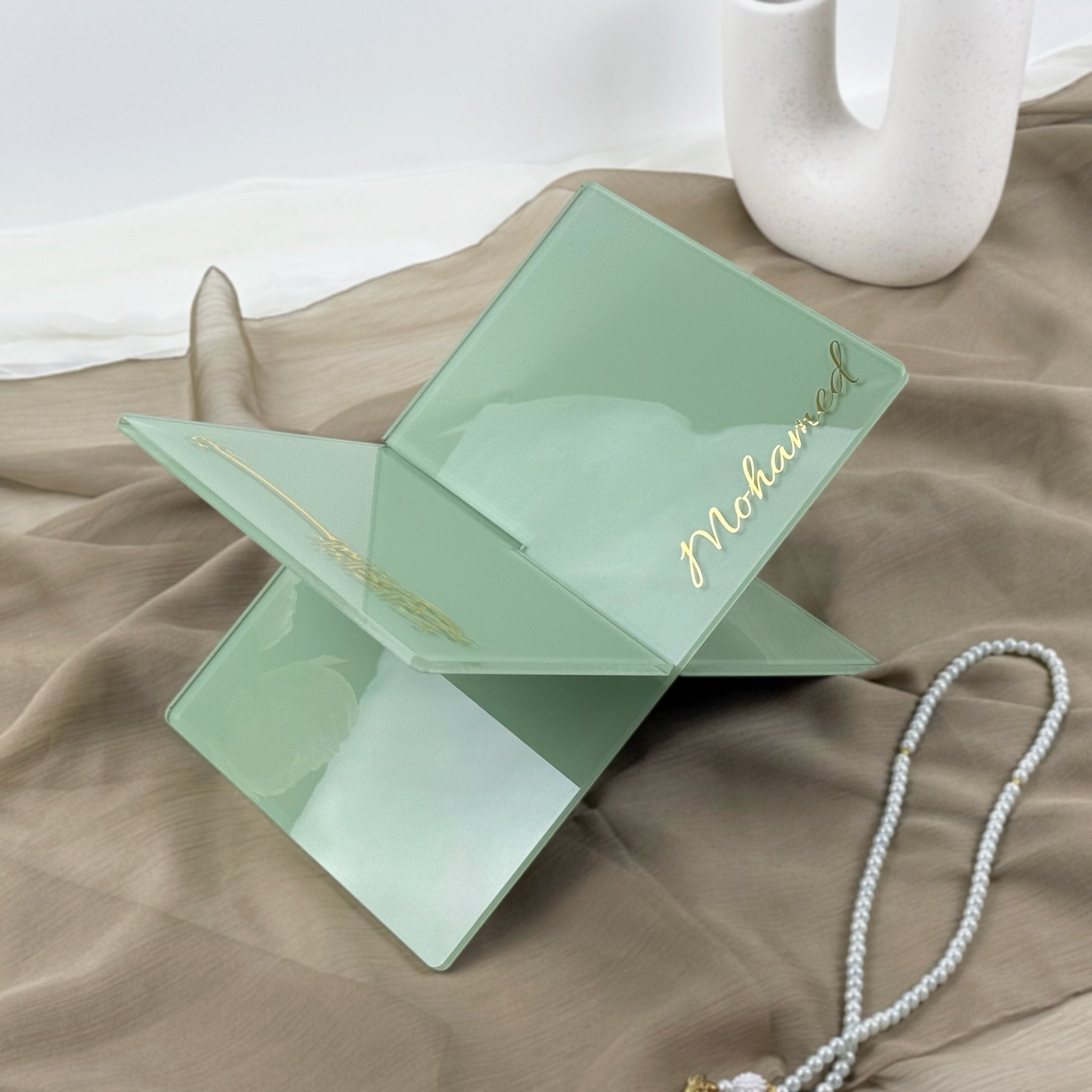 Personalized Green Quran Holder – A Thoughtful Gift for Any Islamic Event | Ramadan, Eid, Umrah, Hajj, Muslim Wedding Gift - The Art of Deen