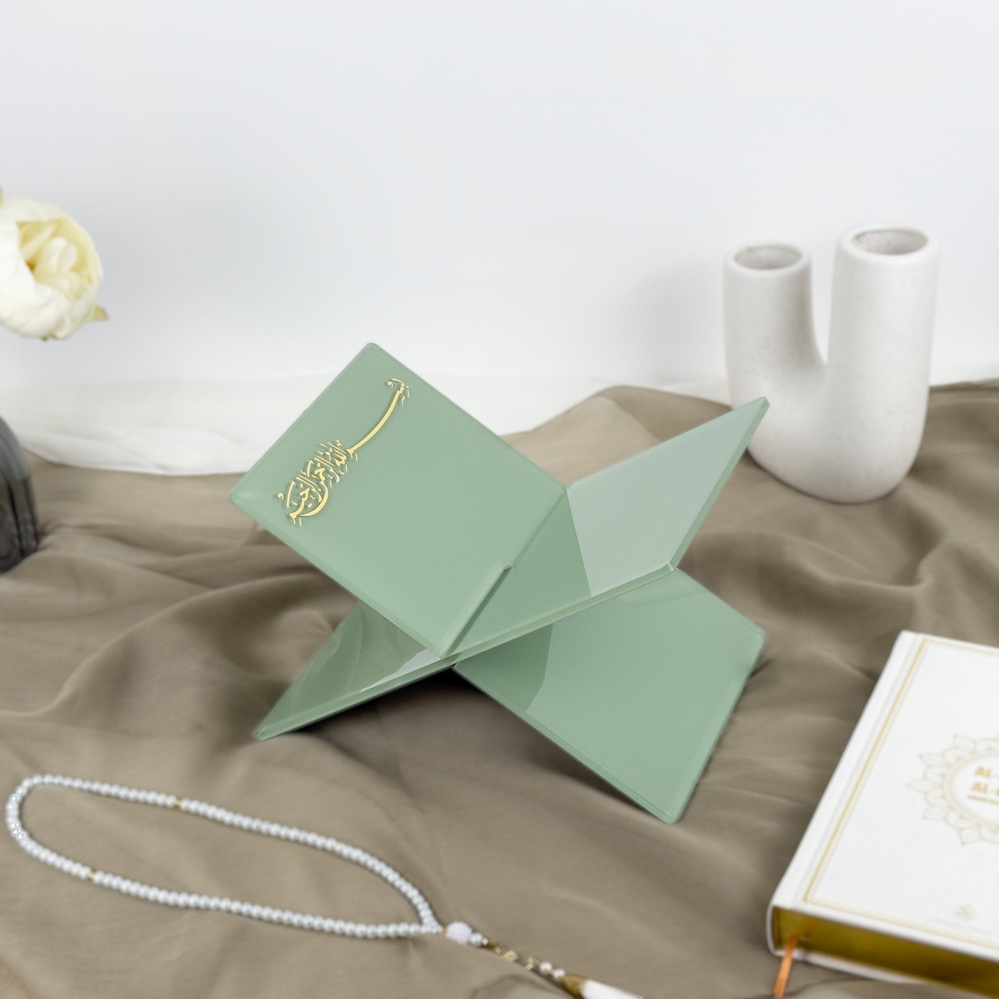 Personalized Green Quran Holder – A Thoughtful Gift for Any Islamic Event | Ramadan, Eid, Umrah, Hajj, Muslim Wedding Gift - The Art of Deen