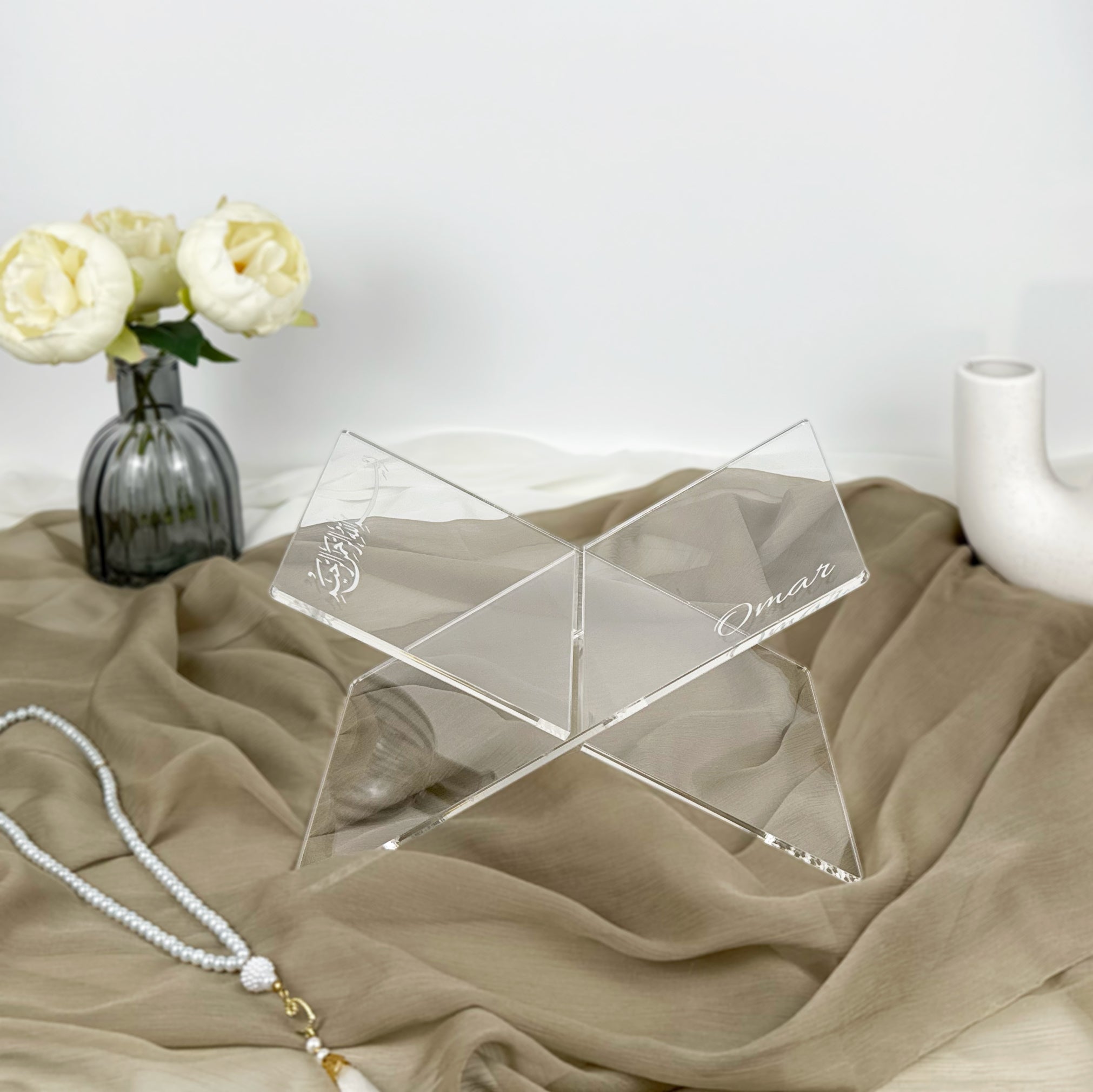 Personalized Transparent Quran Holder – A Thoughtful Gift for Any Islamic Event | Ramadan, Eid, Umrah, Hajj, Muslim Wedding Gift - The Art of Deen