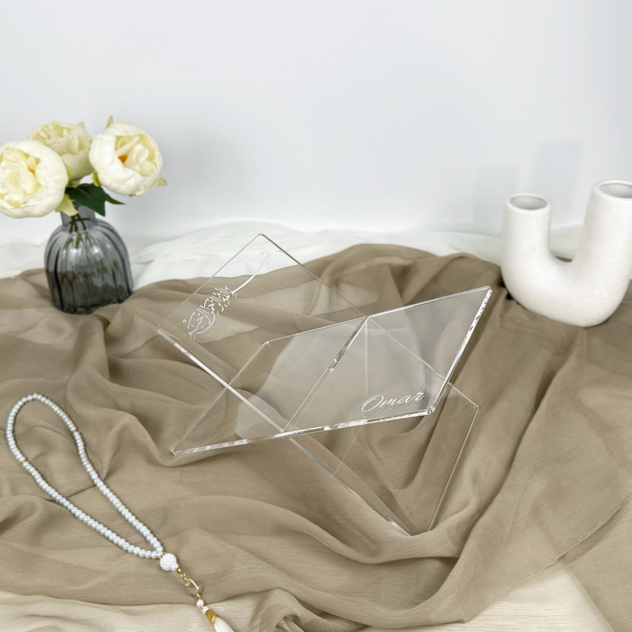 Personalized Transparent Quran Holder – A Thoughtful Gift for Any Islamic Event | Ramadan, Eid, Umrah, Hajj, Muslim Wedding Gift - The Art of Deen