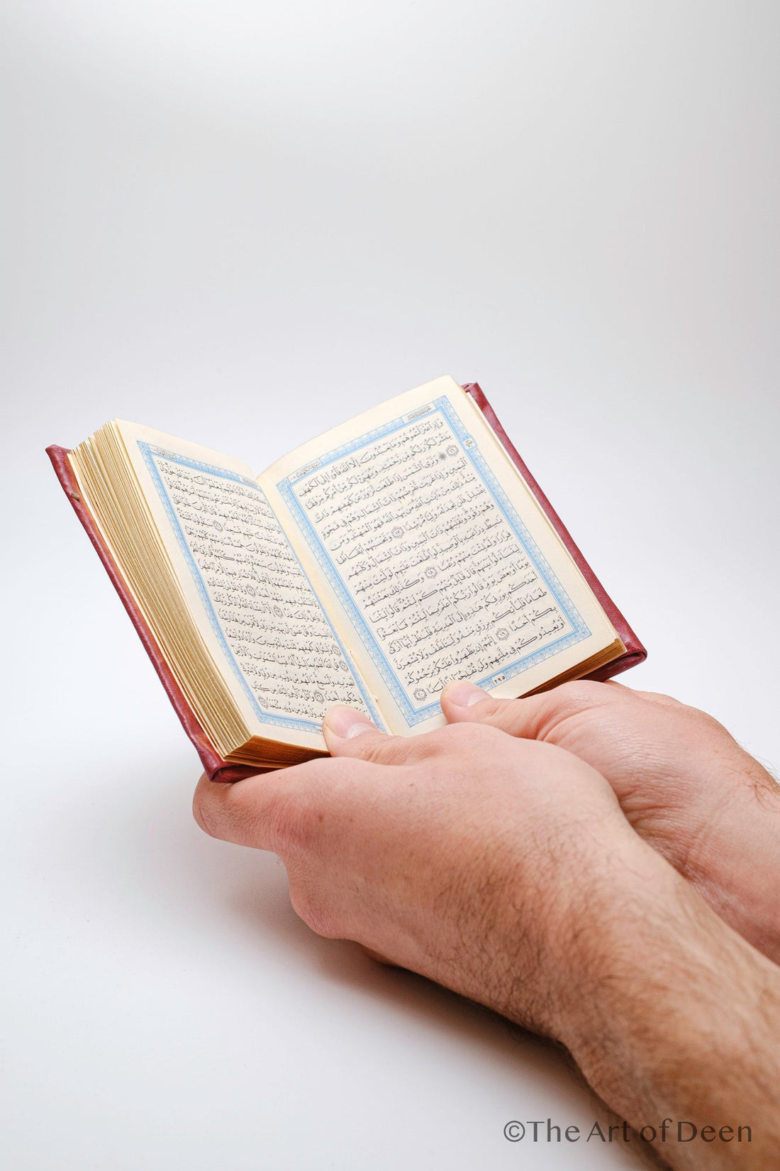 Pocket - Size Travel Qur’an – Arabic Uthmani Script | Leather - Feel Embossed Cover (5×8 cm) - The Art of Deen