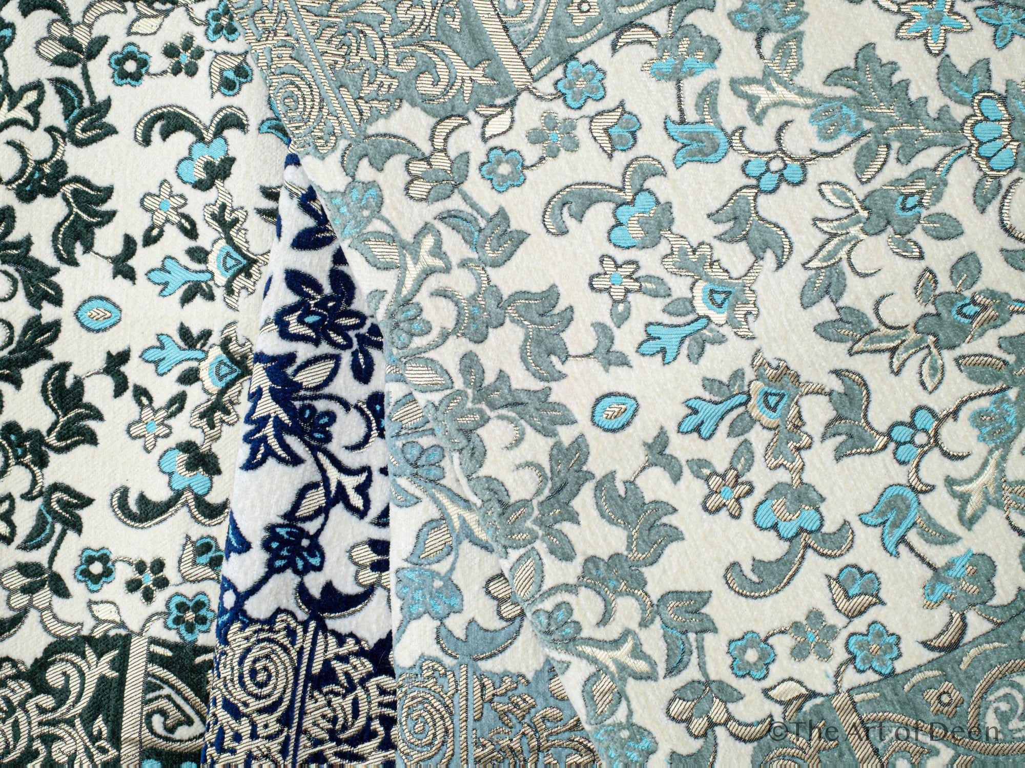 Rauda Premium Heavy Prayer Mat | High - Density Floral Sejadah | Ultra - Soft Velvet Feel - The Art of Deen