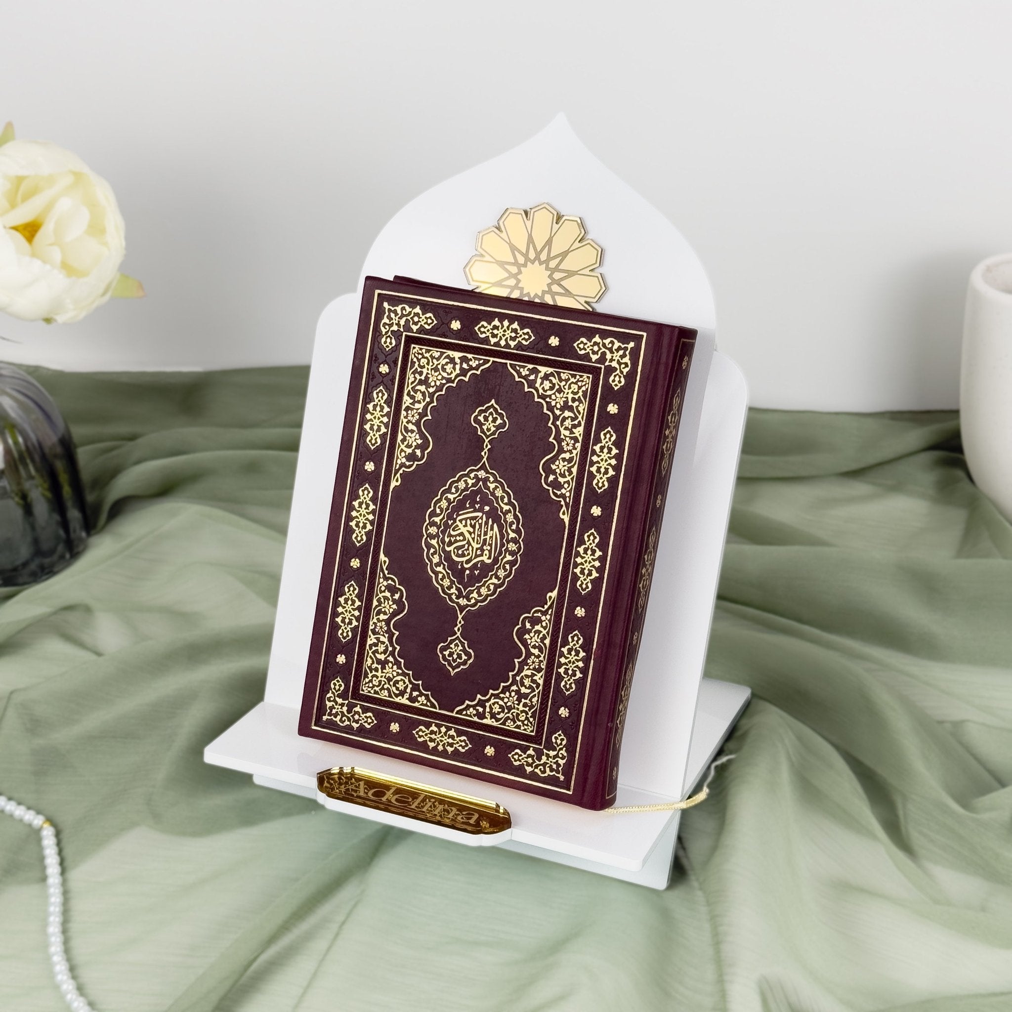 White Vertical Quran Holder – Elegant Acrylic Stand for Muslim Gifts & Home Décor - The Art of Deen